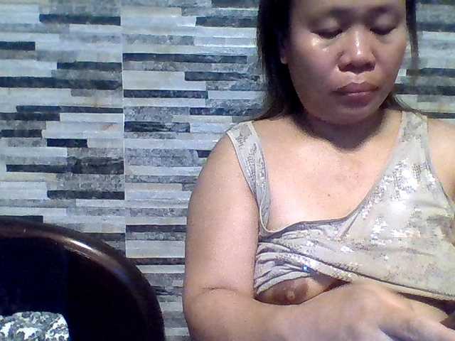 lovelyshantal live cam