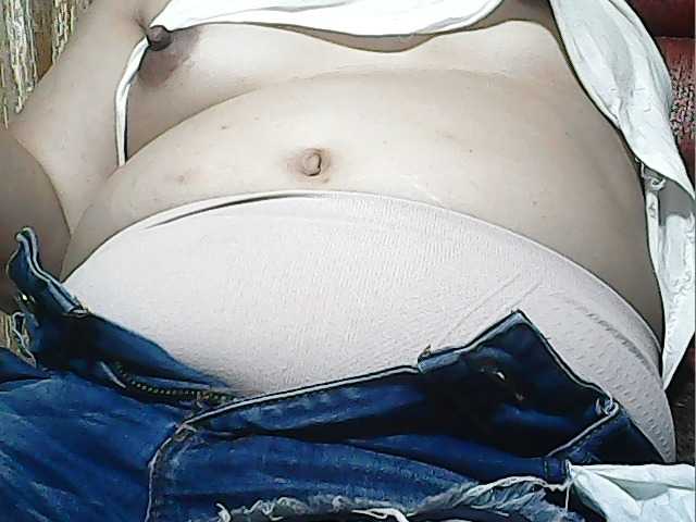 lovelyshantal live cam on BongaCams