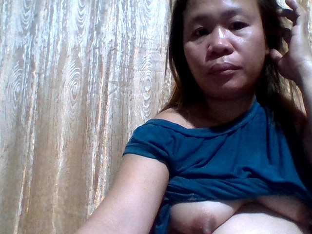 lovelyshantal live webcam show