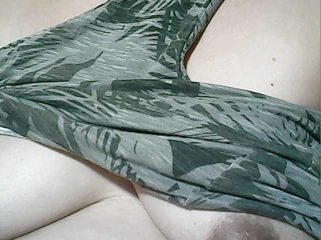 lovelyshantal live cam on BongaCams