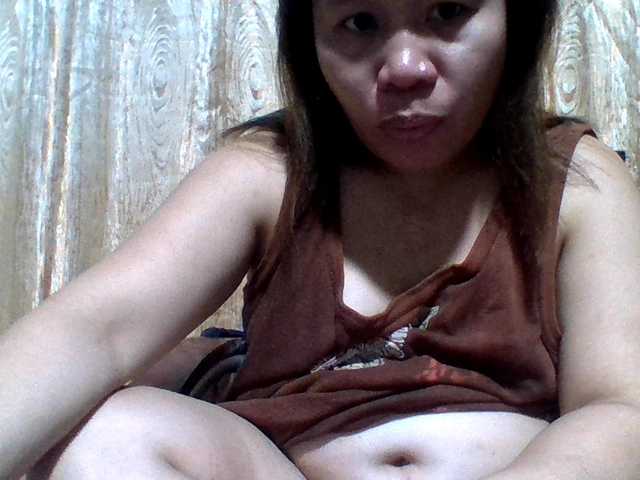 lovelyshantal live cam on BongaCams