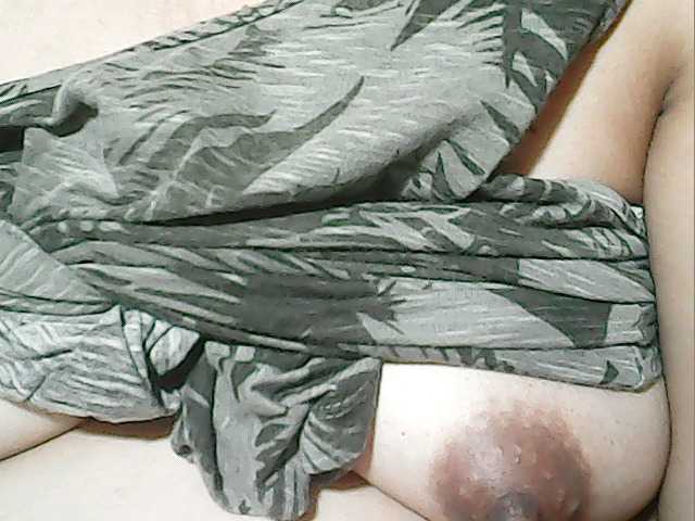 lovelyshantal, live now on BongaCams