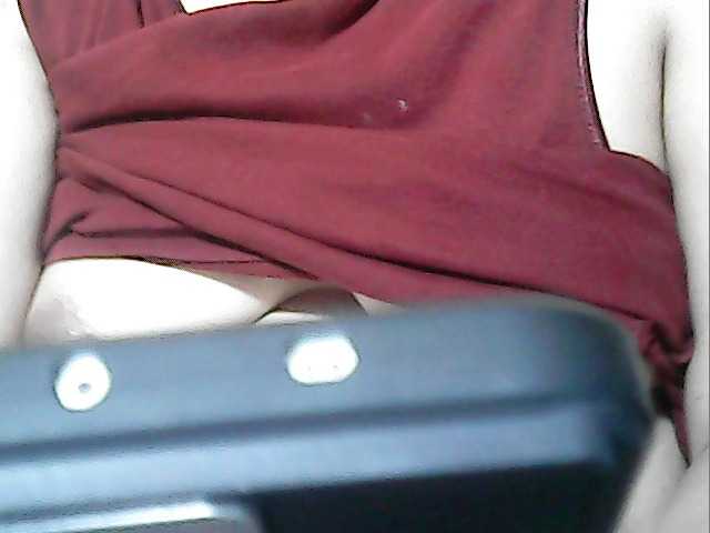 lovelyshantal live cam on BongaCams