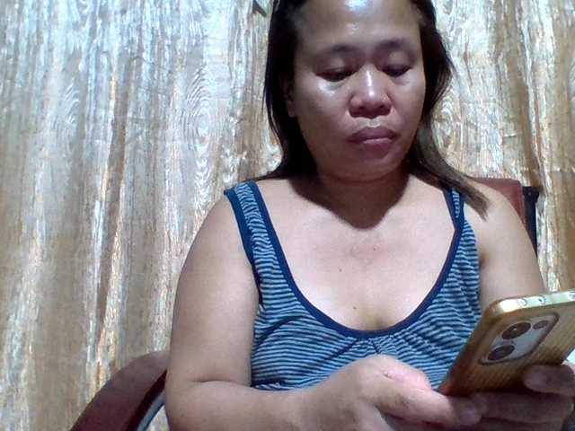 lovelyshantal live cam on BongaCams