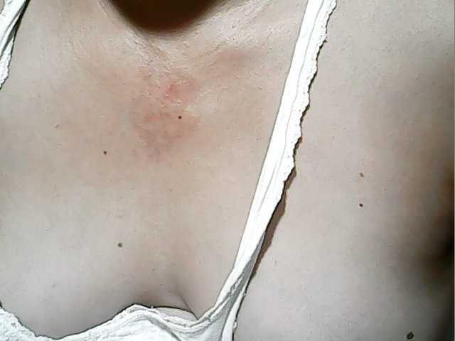 lovelyshantal live cam on BongaCams