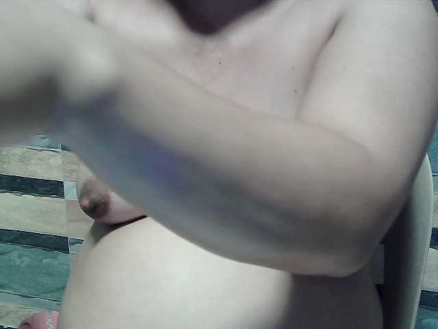 lovelyshantal live cam on BongaCams