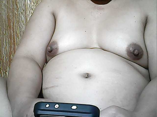 lovelyshantal live cam on BongaCams