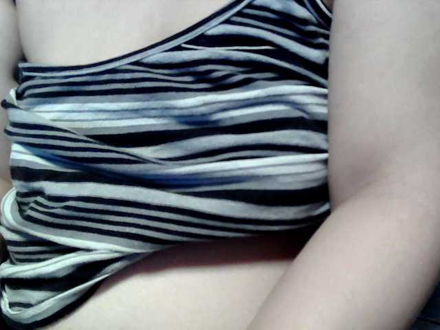 lovelyshantal live cam on BongaCams