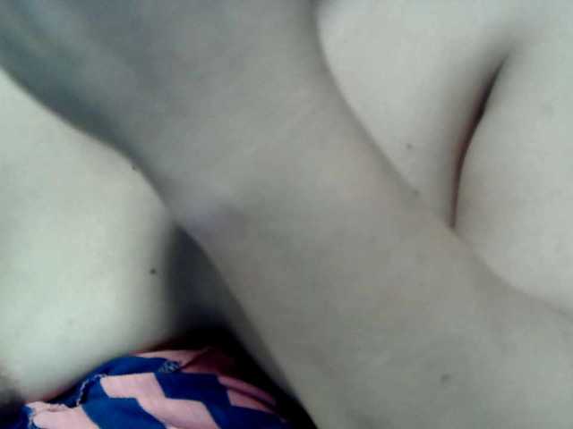 lovelyshantal live cam on BongaCams