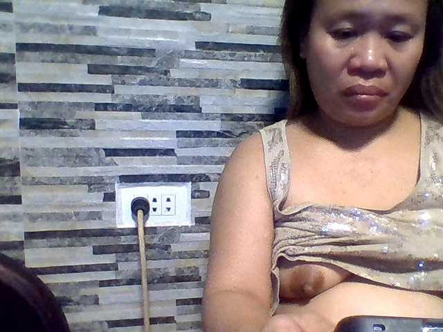 lovelyshantal live cam on BongaCams