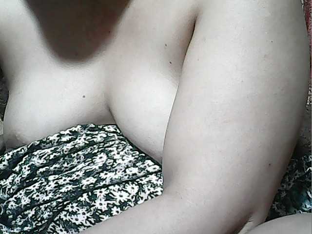 lovelyshantal Cam en directo en BongaCams