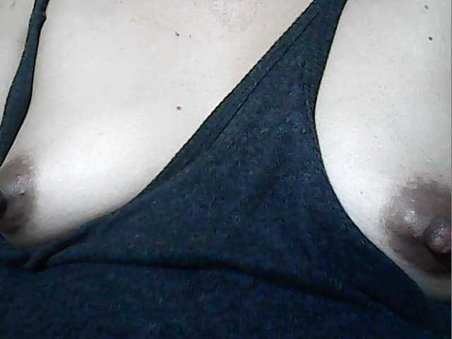 lovelyshantal live cam on BongaCams