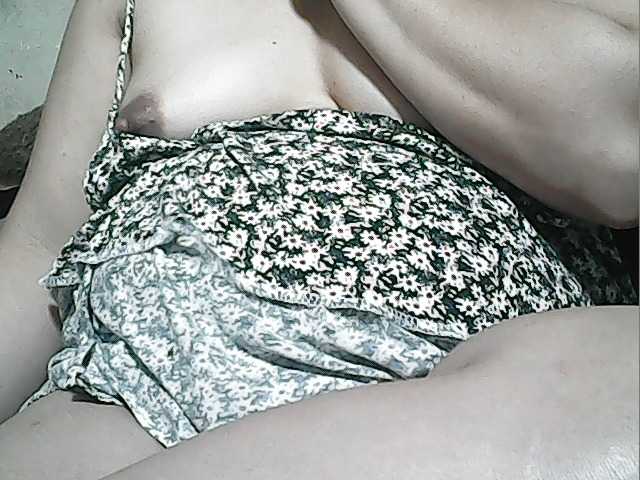 lovelyshantal live cam on BongaCams