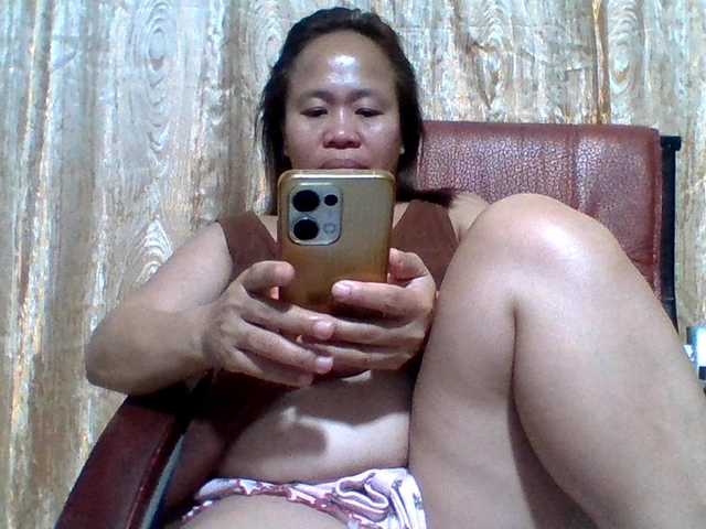 lovelyshantal live webcam show