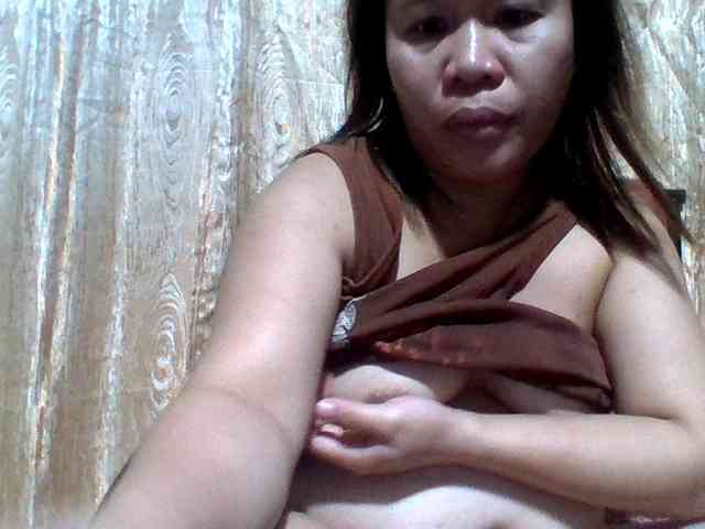 lovelyshantal webcam