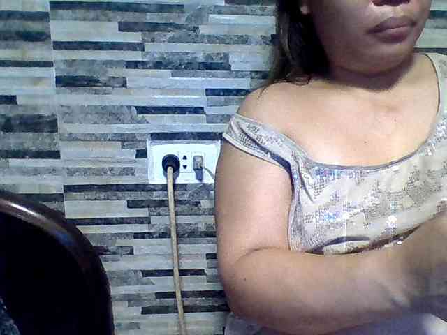 lovelyshantal webcam