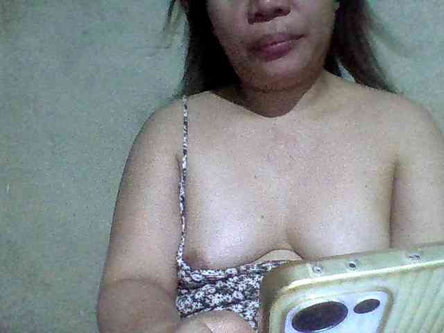 lovelyshantal webcam