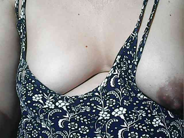 lovelyshantal webcam