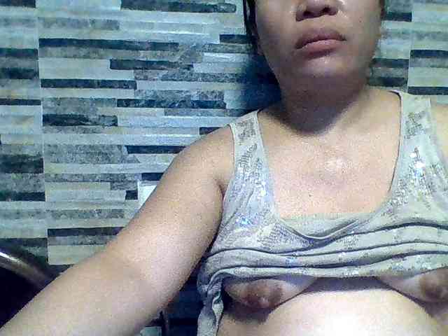lovelyshantal webcam