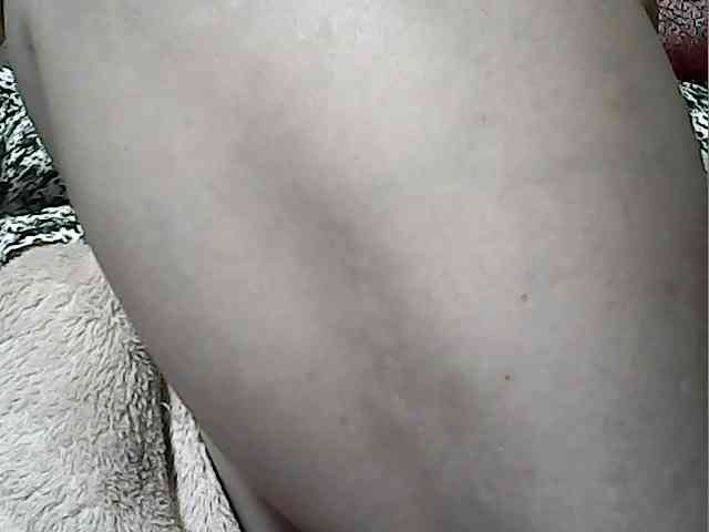 lovelyshantal webcam