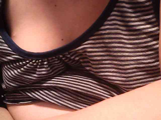 lovelyshantal webcam