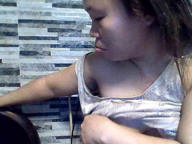 lovelyshantal webcam