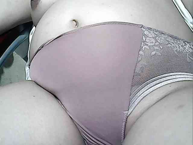 lovelyshantal webcam