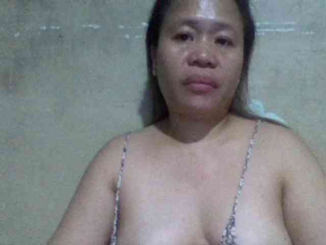 lovelyshantal webcam