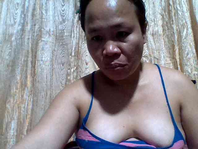 lovelyshantal webcam