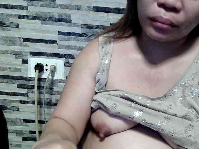 lovelyshantal webcam