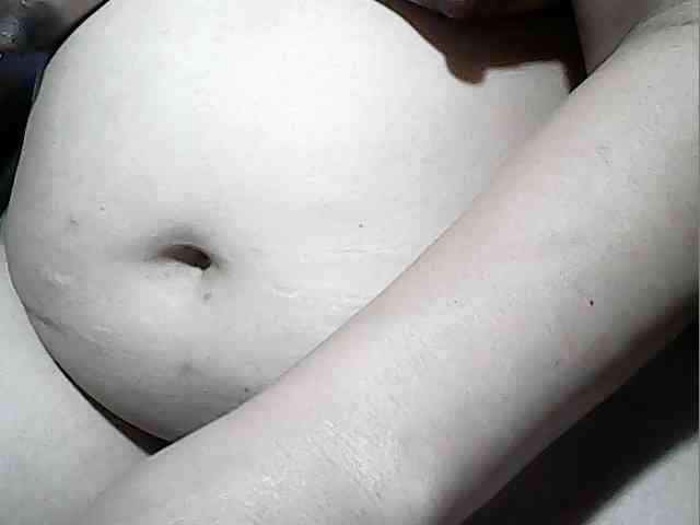 lovelyshantal webcam