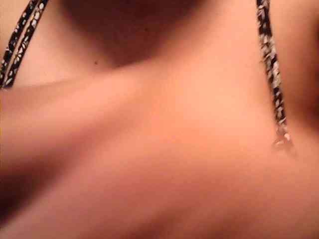 lovelyshantal webcam