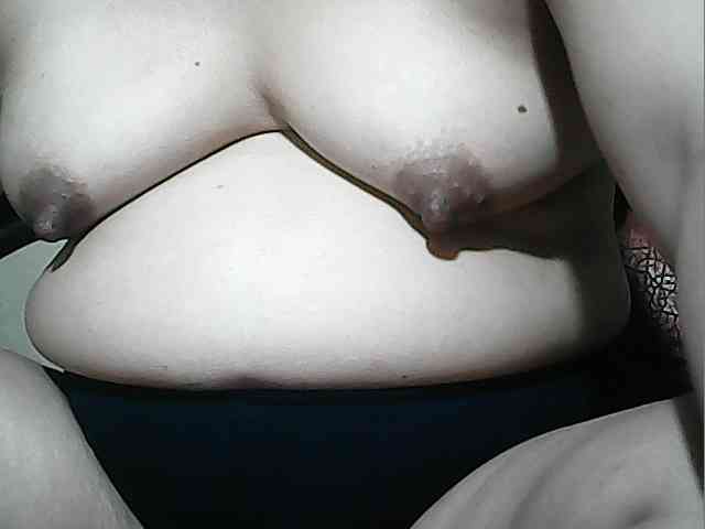lovelyshantal webcam