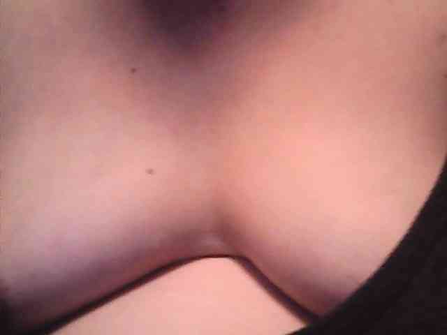 lovelyshantal webcam