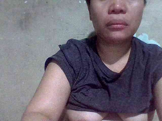 lovelyshantal webcam