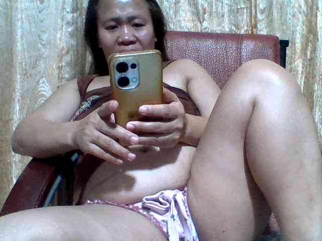 lovelyshantal webcam