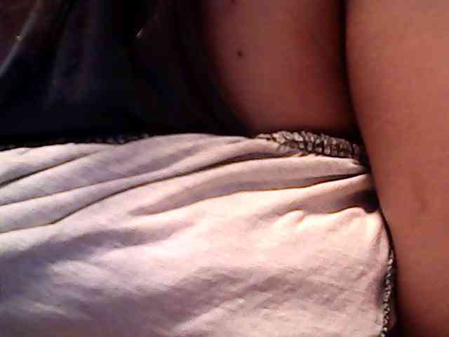 lovelyshantal webcam