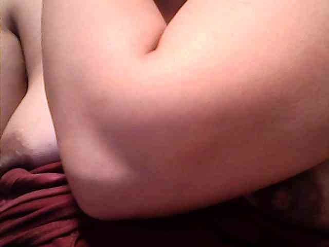 lovelyshantal webcam