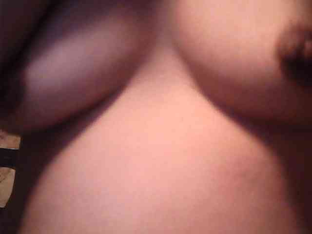 lovelyshantal webcam