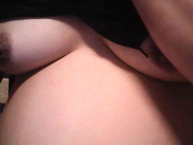 lovelyshantal webcam