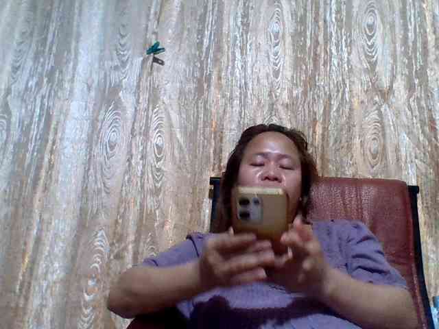 lovelyshantal webcam