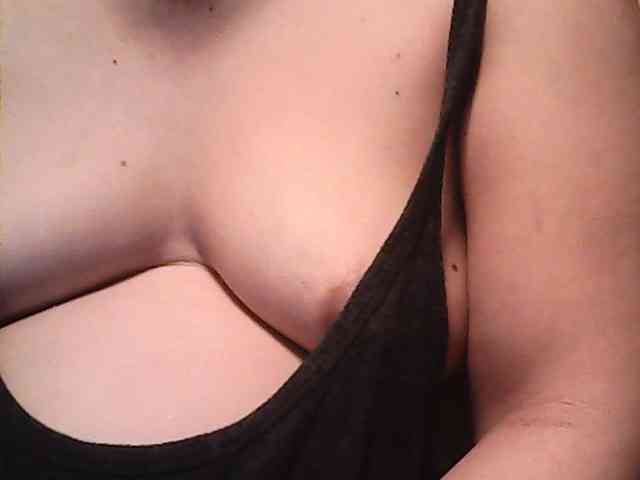 lovelyshantal webcam