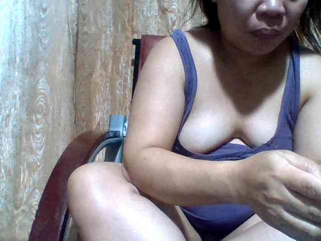 lovelyshantal webcam