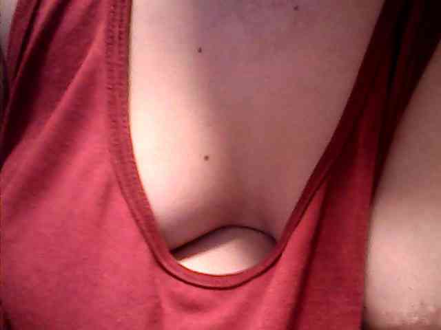 lovelyshantal webcam