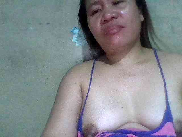 lovelyshantal webcam