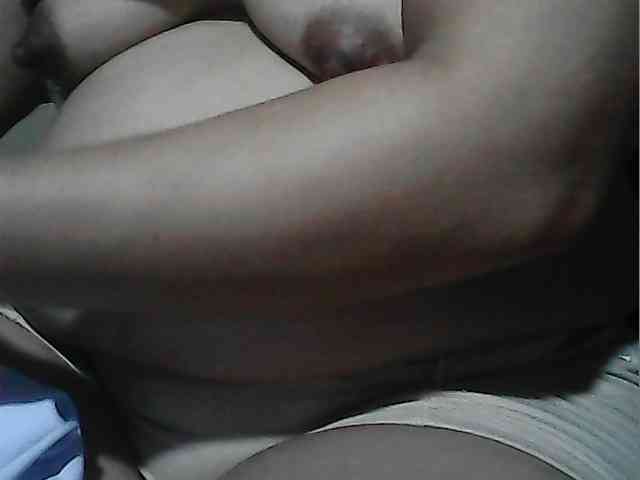 lovelyshantal webcam