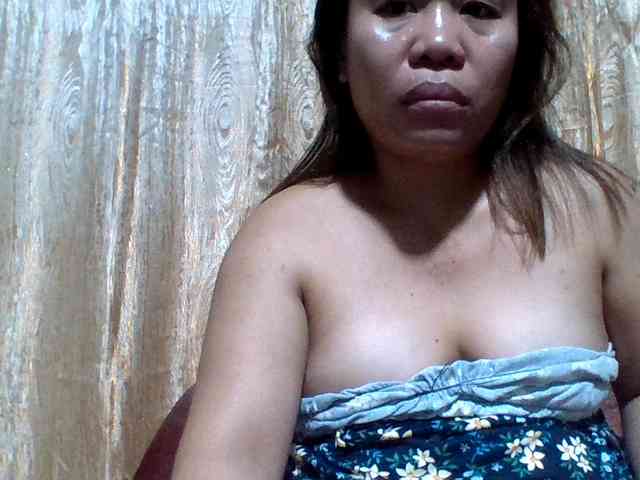 lovelyshantal webcam