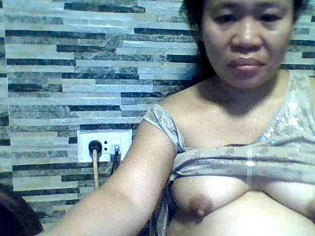 lovelyshantal webcam