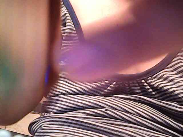 lovelyshantal webcam