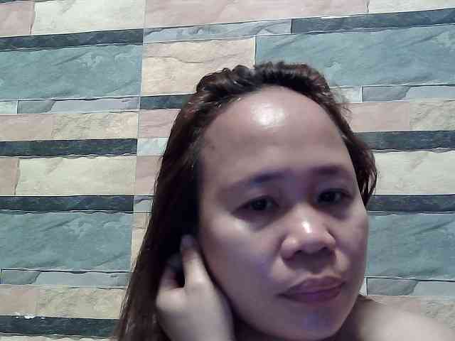 lovelyshantal Live Webcam on BongaCams